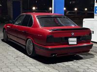 BMW 520 1992 годаfor2 100 000 тг. в Караганда