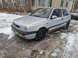 Volkswagen Golf 1993 года за 1 600 000 тг. в Костанай – фото 2