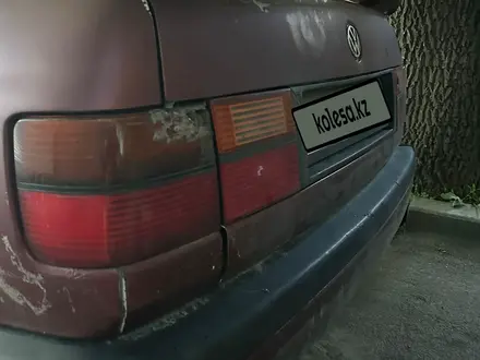 Volkswagen Vento 1993 года за 900 000 тг. в Алматы – фото 3