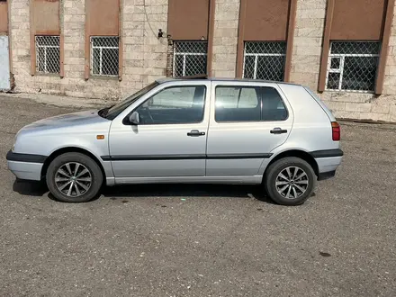 Volkswagen Golf 1994 года за 2 300 000 тг. в Караганда – фото 3