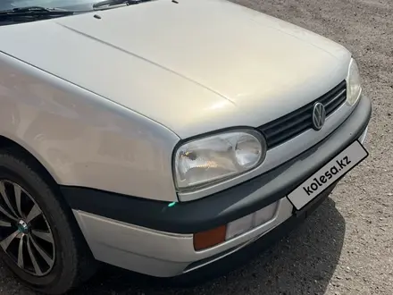 Volkswagen Golf 1994 года за 2 300 000 тг. в Караганда – фото 9