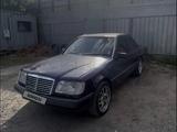Mercedes-Benz E 320 1993 года за 1 300 000 тг. в Алматы – фото 2