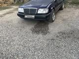 Mercedes-Benz E 320 1993 года за 1 300 000 тг. в Алматы – фото 4