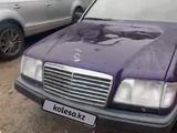 Mercedes-Benz E 320 1993 года за 1 300 000 тг. в Алматы – фото 5