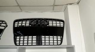 Решетка радиатора Audi q7 4l рестайлинг за 90 000 тг. в Алматы