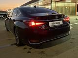 Lexus ES 250 2023 годаүшін24 000 000 тг. в Кульсары – фото 3
