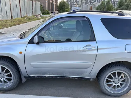 Toyota RAV4 2002 года за 5 000 000 тг. в Астана