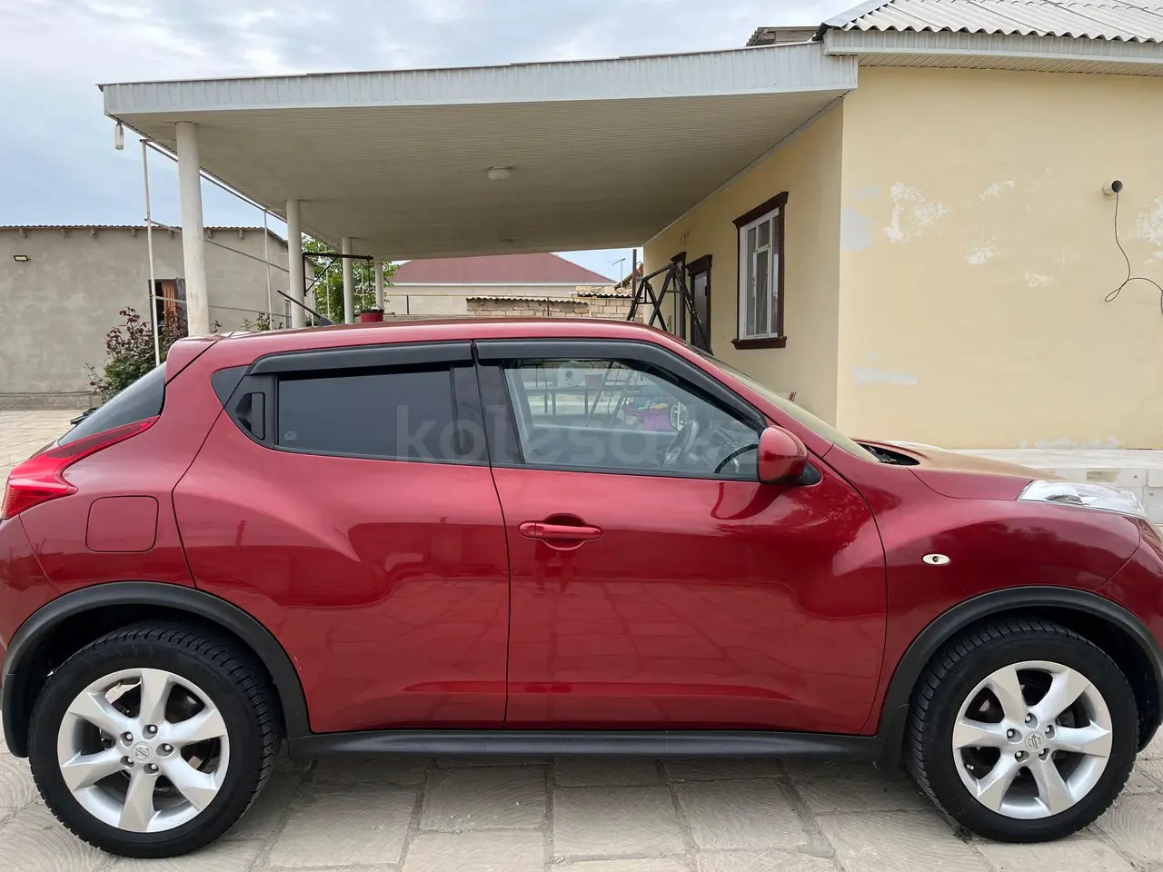 Nissan Juke, 2011