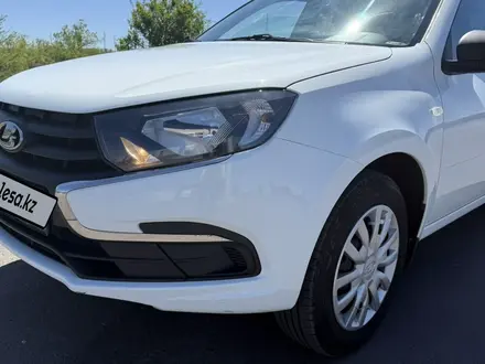 ВАЗ (Lada) Granta 2190 2021 года за 3 380 000 тг. в Караганда – фото 4