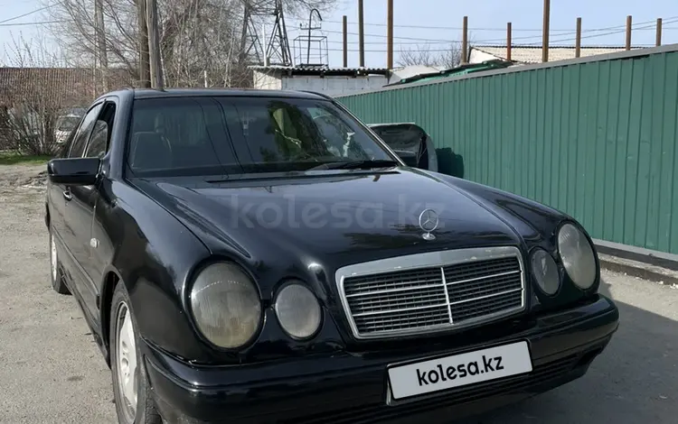 Mercedes-Benz E 320 1996 года за 2 600 000 тг. в Талдыкорган
