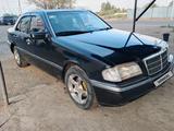Mercedes-Benz C 200 1995 года за 1 500 000 тг. в Сатпаев – фото 2