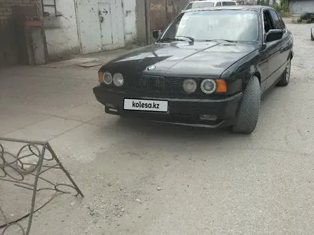 BMW 520 1990 года за 1 500 000 тг. в Костанай