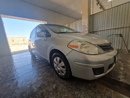 Nissan Versa 2010 года за 3 500 000 тг. в Жанаозен – фото 2