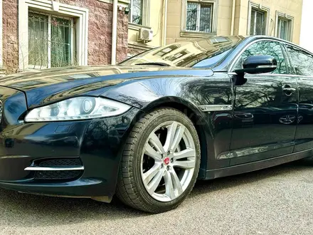 Jaguar XJ 2016 года за 23 800 000 тг. в Алматы – фото 5