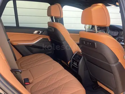 BMW X5 2023 года за 45 500 000 тг. в Астана – фото 12