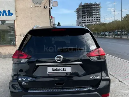 Nissan Rogue 2017 года за 6 200 000 тг. в Астана – фото 2