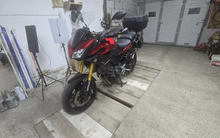 Yamaha  MT-09 Tracer (FJ-09) 2015 года за 4 200 000 тг. в Астана