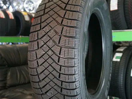 285/50/20 Pirelli Ice Zero за 530 000 тг. в Алматы