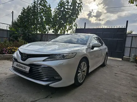 Toyota Camry 2018 года за 12 800 000 тг. в Шымкент – фото 5