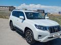 Toyota Land Cruiser Prado 2023 года за 41 000 000 тг. в Актау