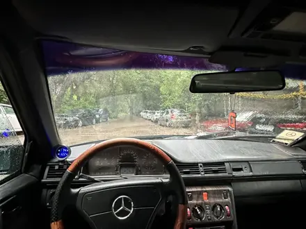 Mercedes-Benz E 320 1995 года за 2 000 000 тг. в Алматы – фото 16