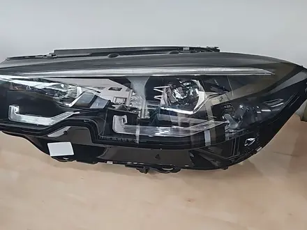 Передние фары BMW G20 2018 2023 Full Adaptive LED за 1 000 тг. в Алматы – фото 2