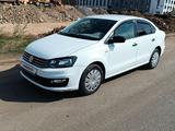 Volkswagen Polo 2019 годаүшін5 888 000 тг. в Астана – фото 2
