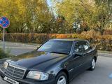 Mercedes-Benz C 200 1995 годаүшін2 000 000 тг. в Астана – фото 2