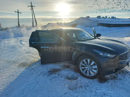 Infiniti FX50 2008 года за 5 500 000 тг. в Семей – фото 16