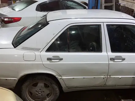 Mercedes-Benz 190 1991 года за 260 000 тг. в Астана – фото 4