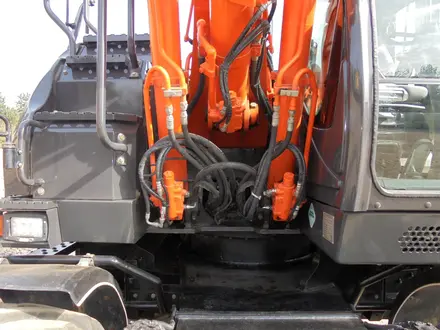 Hitachi  ZAXIS 140 W-5B 2014 года за 35 500 000 тг. в Костанай – фото 12