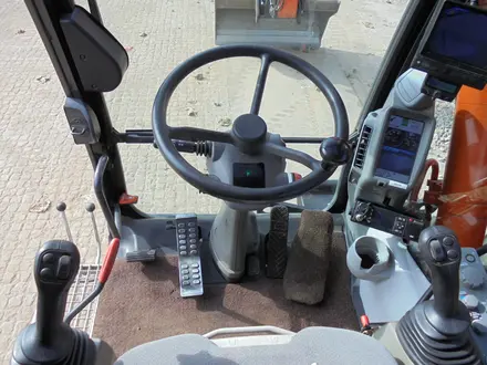 Hitachi  ZAXIS 140 W-5B 2014 года за 35 500 000 тг. в Костанай – фото 5