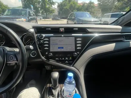 Toyota Camry 2019 года за 14 999 999 тг. в Алматы – фото 11