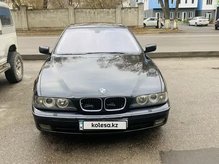 BMW 528 1999 года за 4 600 000 тг. в Алматы – фото 4
