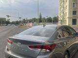 Hyundai Sonata 2018 года за 7 600 000 тг. в Алматы – фото 4