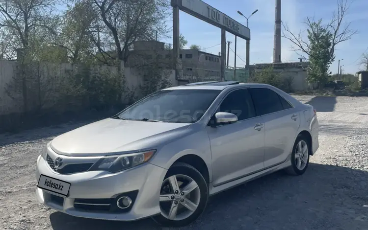 Toyota Camry 2012 года за 8 000 000 тг. в Семей