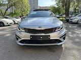 Kia K5 2018 года за 10 500 000 тг. в Алматы – фото 2