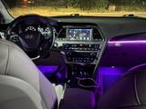 Hyundai Sonata 2015 годаүшін3 800 000 тг. в Актобе – фото 4