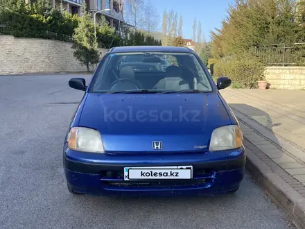 Honda Fit 2001 года за 1 600 000 тг. в Алматы – фото 2