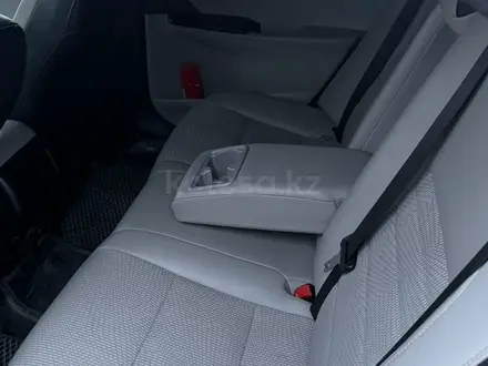 Toyota Camry 2017 года за 8 200 000 тг. в Атырау – фото 5