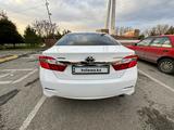 Toyota Camry 2013 года за 9 900 000 тг. в Шымкент – фото 3