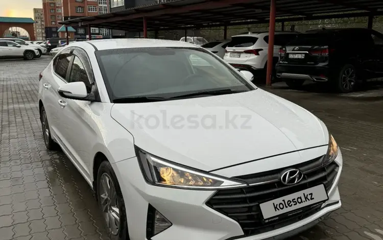 Hyundai Elantra 2019 годаүшін8 600 000 тг. в Актобе