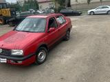 Volkswagen Vento 1993 года за 400 000 тг. в Астана – фото 4