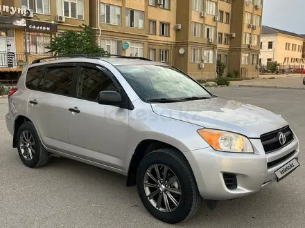 Toyota RAV4 2010 года за 7 500 000 тг. в Актау – фото 3