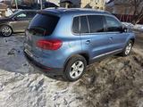 Volkswagen Tiguan 2011 годаүшін3 700 000 тг. в Уральск – фото 3