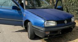 Volkswagen Golf 1994 годаfor1 600 000 тг. в Алматы – фото 4