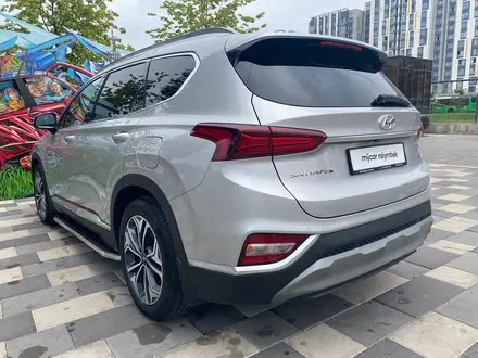 Hyundai Santa Fe 2019 года за 13 500 000 тг. в Алматы – фото 8