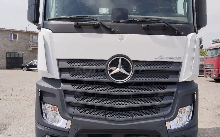 Mercedes-Benz  Actros 2015 годаүшін23 000 000 тг. в Павлодар