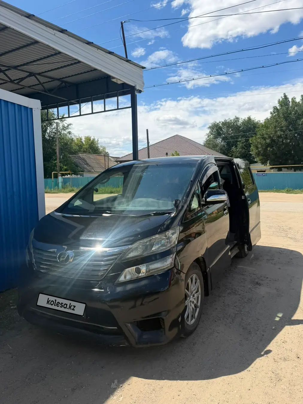 Toyota Vellfire, 2010