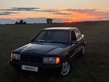 Mercedes-Benz 190, 1993
